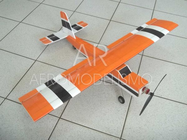 Aeromodelo Treinador Kit em Depron p/ Montar